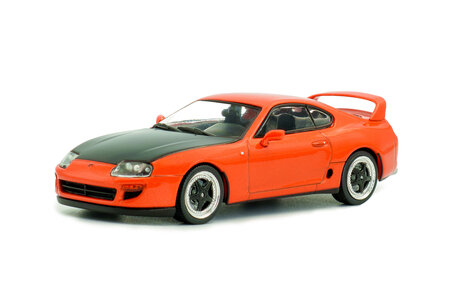  Toyota Supra Mk. 4 '01 (Solido 1:43)