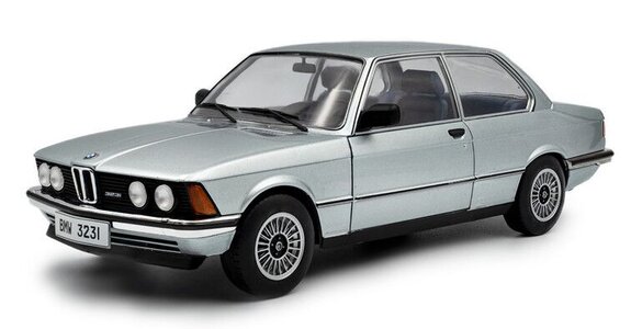  BMW 323I (E21) '80 (Solido 1:18)